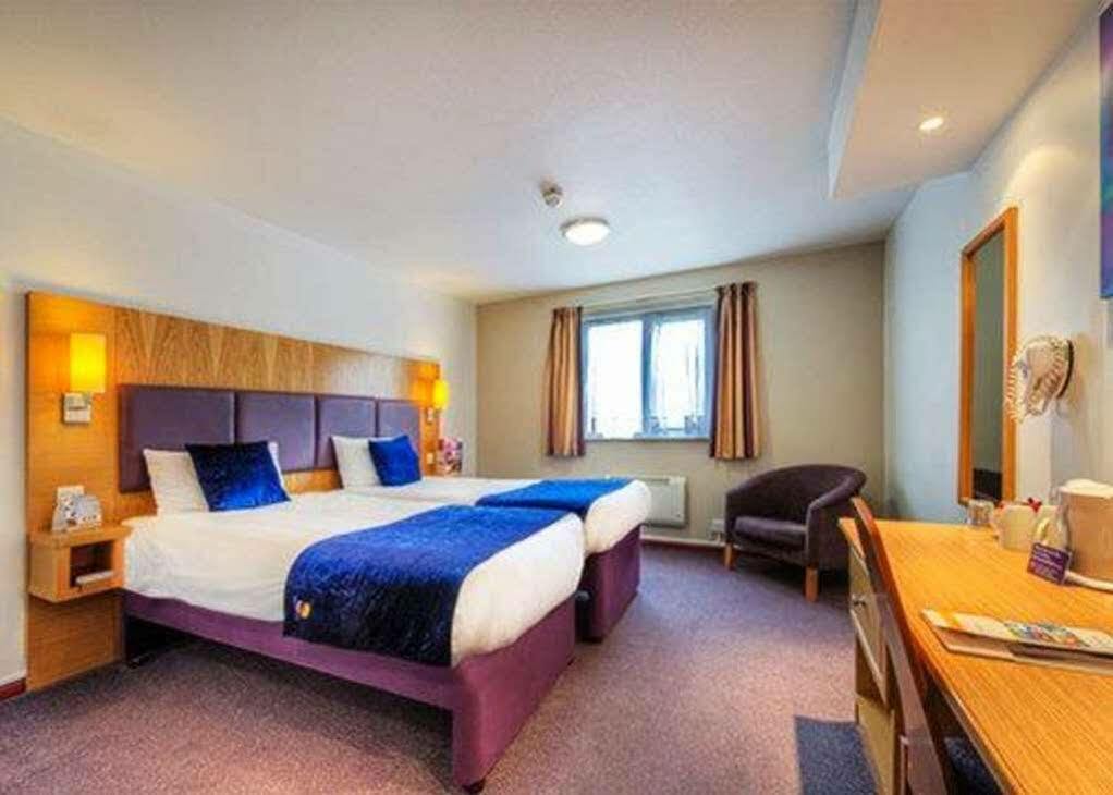 Comfort Inn Manchester North Middleton  Zewnętrze zdjęcie