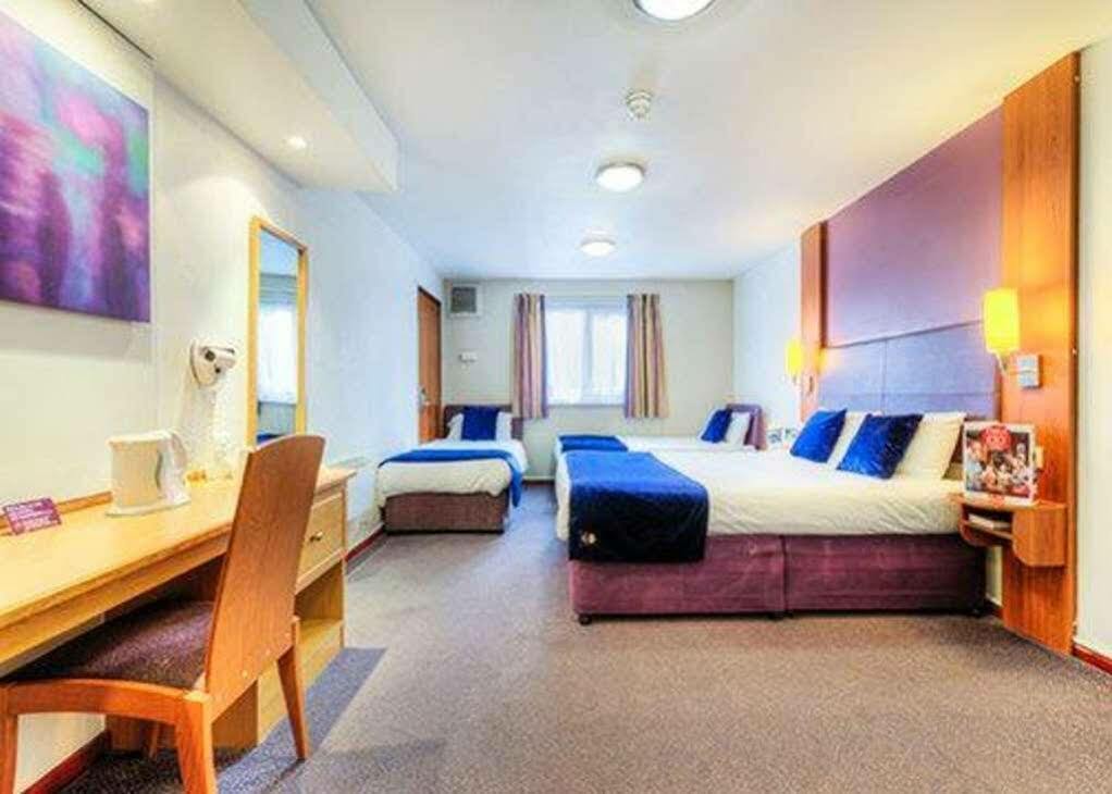 Comfort Inn Manchester North Middleton  Zewnętrze zdjęcie
