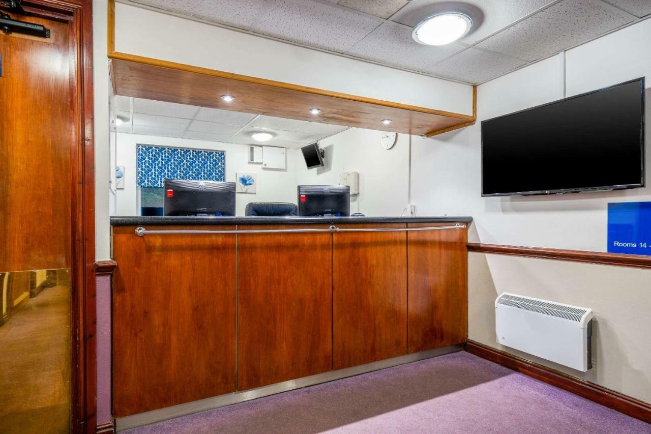 Comfort Inn Manchester North Middleton  Zewnętrze zdjęcie